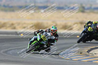 media/Dec-08-2024-CVMA (Sun) [[267e5a7075]]/Race 2-Amateur Supersport Open/